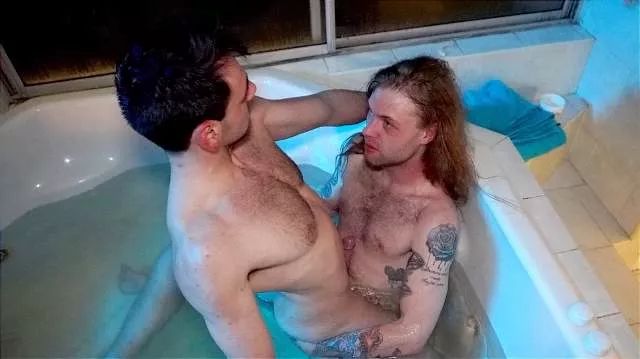Dylan Sinks Ashton – Ashton Kent & Dylan Mason
