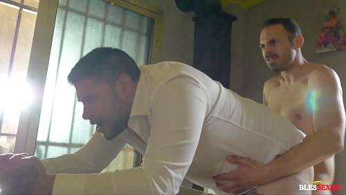 Magic Javi Bottoming