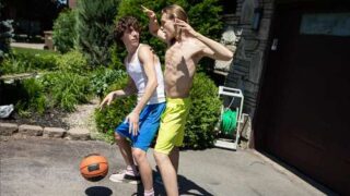 Slam Dunk My Hole – Cristiano & Leo Louis