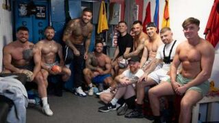 Andy Lee & Friends – Locker Room Cum