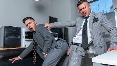 Pant Splitting – Allen King & Luciano