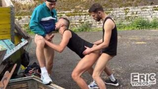 Trapped in a park with 2 big cocks – Alex B, Martin XXL & Tommy Dreams